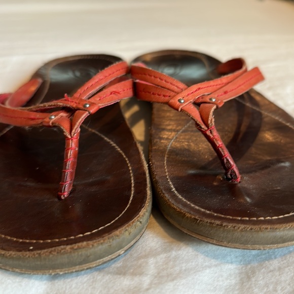 Olukai sandals - Picture 4 of 6